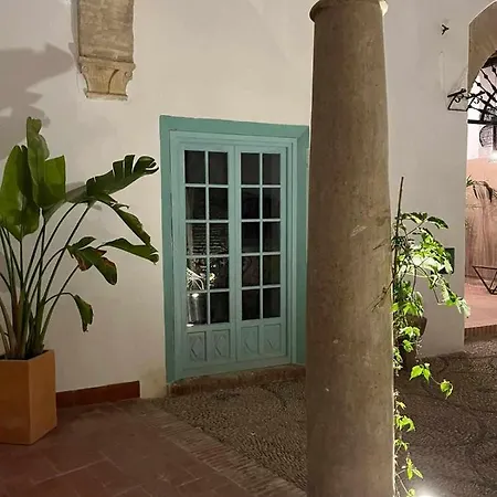 Palacete Del águila 1 *